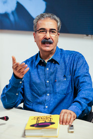 او سینمای «دیدنی» را «خواندنی» کرد