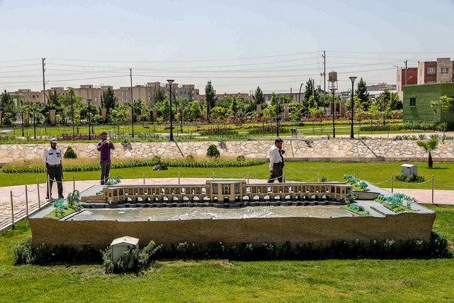 توسعه خدمت‌رسانی، روح امیدواری را در جامعه زنده می‌کند