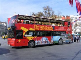 اتوبوس گردشگری در همدان فعال می‌شود