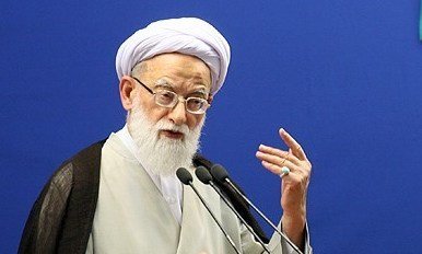 انتقادات به عملکرد قوا در جلسات خصوصی مطرح شود امامی کاشانی