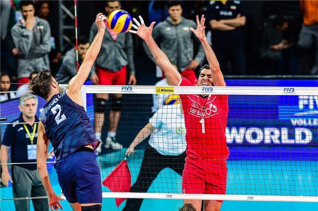 عکس آرشیوی است آغاز بلیت فروشی مسابقات والیبال قهرمانی آسیا به میزبانی یزد