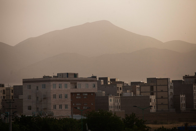 افزایش موقتی غلظت ذرات معلق در هوای تهران 