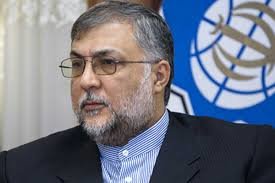 در راهپیمایی اربعین انسانها عزت وجودی خود را بشناسند در راهپیمایی اربعین انسانها عزت وجودی خود را بشناسند