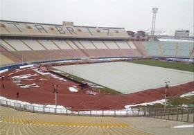 مدیر مجموعه ورزشی یادگار امام (ره): چمن ورزشگاه هفته آینده وارد تبریز می‌شود