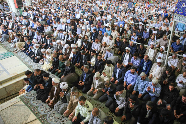 موذن زاده اردبیلی هیچگاه نوکری امام حسین(ع) را با پادشاهی دنیا معاوضه نکرد