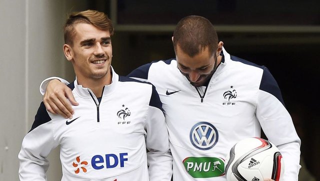 حمایت بنزما از تیم ملی فرانسه