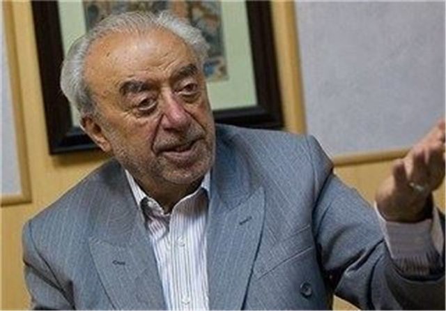 تمام فرزندان و نوههای عسگراولادی در تهران زندگی میکنند تمام فرزندان و نوههای عسگراولادی در تهران زندگی میکنند