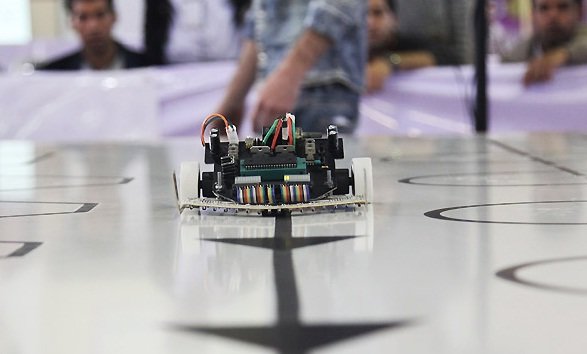 راه‌اندازی "خانه رباتیک" ایلام در آینده نزدیک
