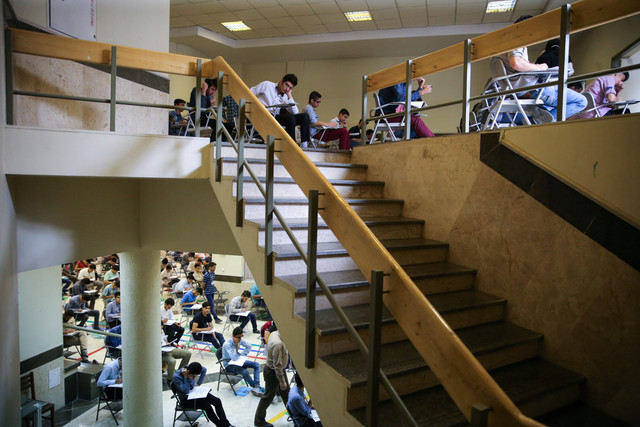 توزیع کارت آزمون فراگیر ارشد پیامنور آغاز شد توزیع کارت آزمون فراگیر ارشد پیامنور آغاز شد