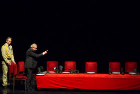 نمایش «راپورت‌های شبانه دکتر مصدق»