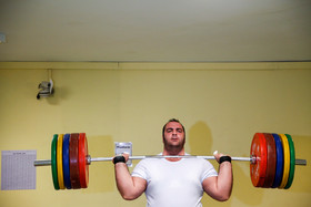 بازدید لاریجانی از اردوی تیم‌های کشتی و وزنه‌برداری