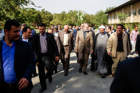 بازدید لاریجانی از اردوی تیم‌های کشتی و وزنه‌برداری