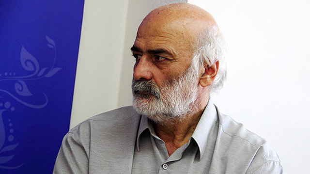 کربکندی: ذوب آهن به مسلمان نیاز نداشت/ نمازی باید آرامش بیشتری داشته باشد کربکندی: ذوب آهن به مسلمان نیاز نداشت/ نمازی باید آرامش بیشتری داشته باشد