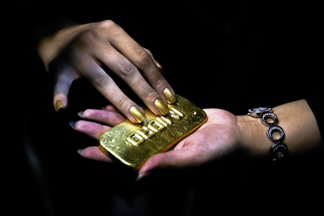 عکس تزئینی و آرشیوی است شواهدی از کانیسازی طلا در یزد