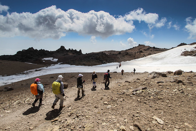 صعود تیم کوهنوردی سادس به قله سبلان