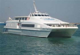 افتتاح خط کشتیرانی قشم به خصب عمان با دو سفر هفتگی

