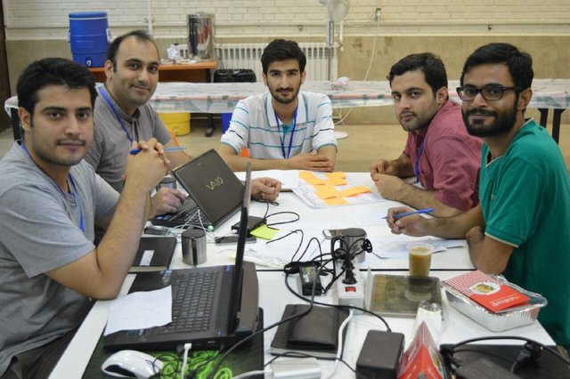 عکس تزیینی است اولین استودیوی استارتاپی در پارک فناوری قزوین افتتاح شد