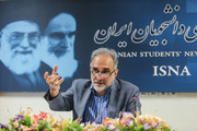 حکیمی‌پور: مردم نمی‌دانند برخی بر چه اساس از طرف آنان سخن می‌گویند
