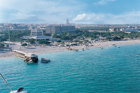 فرصت رقابت مناطق آزاد ایران با کشورهای همسایه زیر تیغ قوانین مالیاتی!