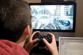 اعتیاد ۲۵ درصدی نوجوان به فضای مجازی و بازی‌های آنلاین/بی‌علاقگی سازمان‌ها به اجرای پژوهش‌
