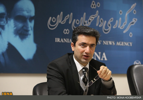 برنامه دولت نزدیک کردن دو نرخ ارز آزاد و نیمایی است
 برنامه دولت نزدیک کردن دو نرخ ارز آزاد و نیمایی است