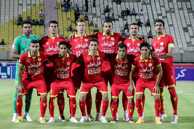 مهلت 20 روزه فدراسیون فوتبال به باشگاه نفت تهران برای پرداخت بدهیهایش مهلت 20 روزه فدراسیون فوتبال به باشگاه نفت تهران برای پرداخت بدهیهایش