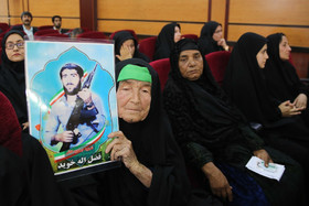 دیدار رییس جمهور با علما، ایثارگران و برگزیدگان