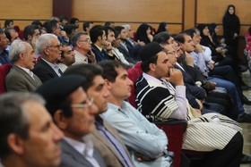 دیدار رییس جمهور با علما، ایثارگران و برگزیدگان