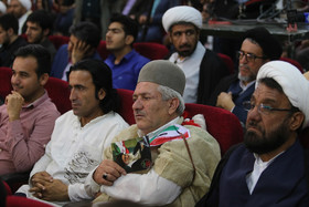 دیدار رییس جمهور با علما، ایثارگران و برگزیدگان