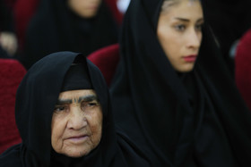 دیدار رییس جمهور با علما، ایثارگران و برگزیدگان