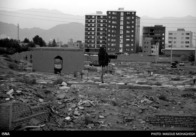 گورستان‌های قدیمی سمنان، فضای سبز می شوند؟