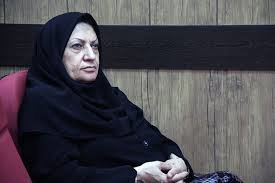 دست نویسنده متعهد باز است دست نویسنده متعهد باز است