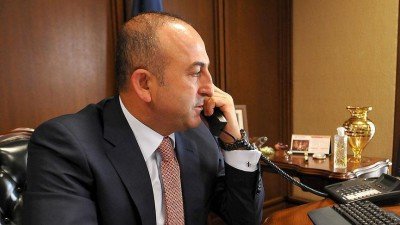تماس تلفنی وزیر خارجه ترکیه با همتای انگلیسی‌اش درباره سوریه و عراق