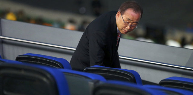 بان کی مون: حمله به بیمارستانها در یمن مغایر با قوانین بینالمللی است بان کی مون: حمله به بیمارستانها در یمن مغایر با قوانین بینالمللی است