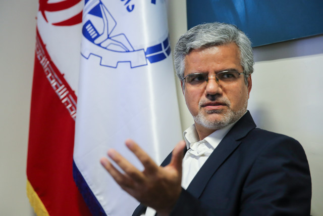 صادقی: همه فعالان اقتصادی باید از موقعیت یکسانی برخوردار باشند صادقی: همه فعالان اقتصادی باید از موقعیت یکسانی برخوردار باشند