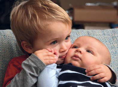 چگونه محیط خانواده را برای تولد فرزند دوم محیا کنیم؟