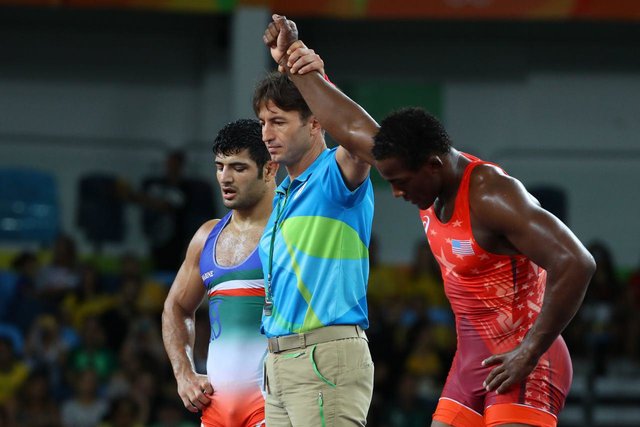 از کی قرار شد با اسرائیل مسابقه ندهیم؟ علیرضا کریمی