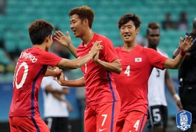 تغییر در نیمکت تیم ملی فوتبال کره جنوبی