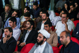 اهدای مدال‌های دانشجویان بسیجیِ المپیادی به مقام معظم رهبری