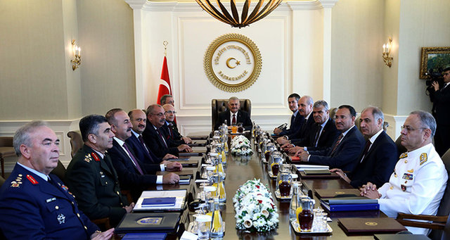 دومین نشست شورای عالی نظامی ترکیه/ بازنشستگی اجباری 586 سرهنگ ارتش دومین نشست شورای عالی نظامی ترکیه/ بازنشستگی اجباری 586 سرهنگ ارتش