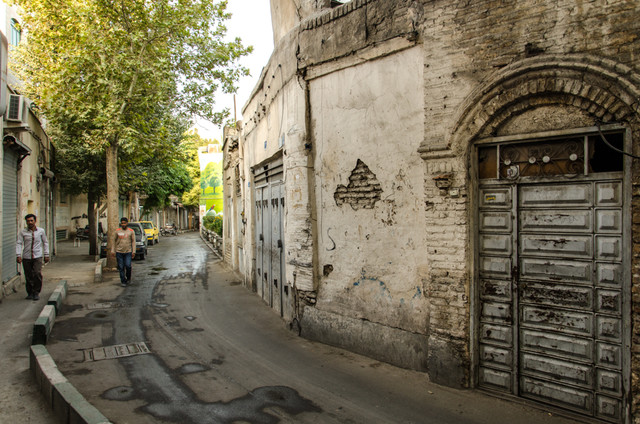 محله شاپور منطقه ۱۲  شهر زیر کپکها نفس میکشد!