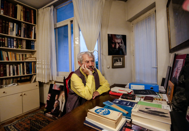 رشیدی، سختگیر اما دوستداشتنی رشیدی، سختگیر اما دوستداشتنی