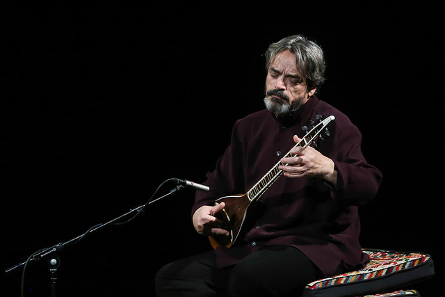 حسین علیزاده: کاش جنگ خانگی با موسیقی تمام شود حسین علیزاده: کاش جنگ خانگی با موسیقی تمام شود