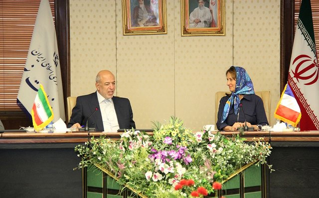 احداث ۵ هزار مگاوات نیروگاه تجدیدپذیر در ۵ سال آینده  احداث ۵ هزار مگاوات نیروگاه تجدیدپذیر در ۵ سال آینده