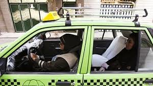 حکایت زنانی که پا جای پای مردان می‌گذارند