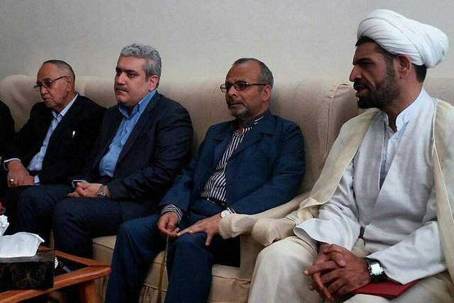 معاون علمی رییس جمهور با خانواده «شهید حسنبیگی» دیدار کرد معاون علمی رییس جمهور با خانواده «شهید حسنبیگی» دیدار کرد