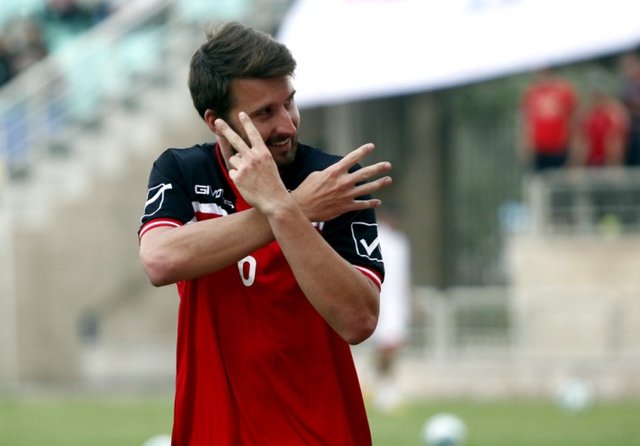 پرونده محکومیتهای پرسپولیس سنگینتر شد/ شکایت مدافع استرالیایی به ثمر نشست پرونده محکومیتهای پرسپولیس سنگینتر شد/ شکایت مدافع استرالیایی به ثمر نشست