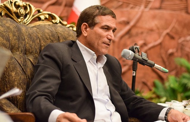 راهنمایی و رانندگی برای کاهش تخلفات جادهای اقدامی کند راهنمایی و رانندگی برای کاهش تخلفات جادهای اقدامی کند