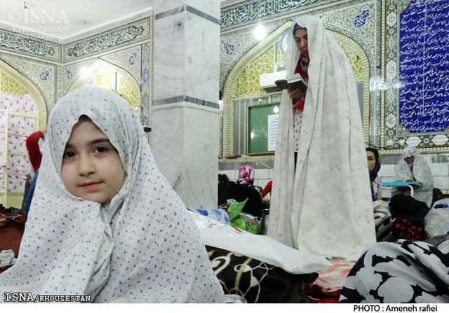ارتباط خانواده با مسجد جامعه را در سمت و سوی صحیح قرار میدهد ارتباط خانواده با مسجد جامعه را در سمت و سوی صحیح قرار میدهد