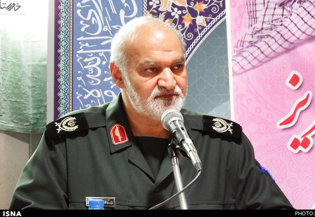 تجلیل از خادمان شهدا در استان فارس